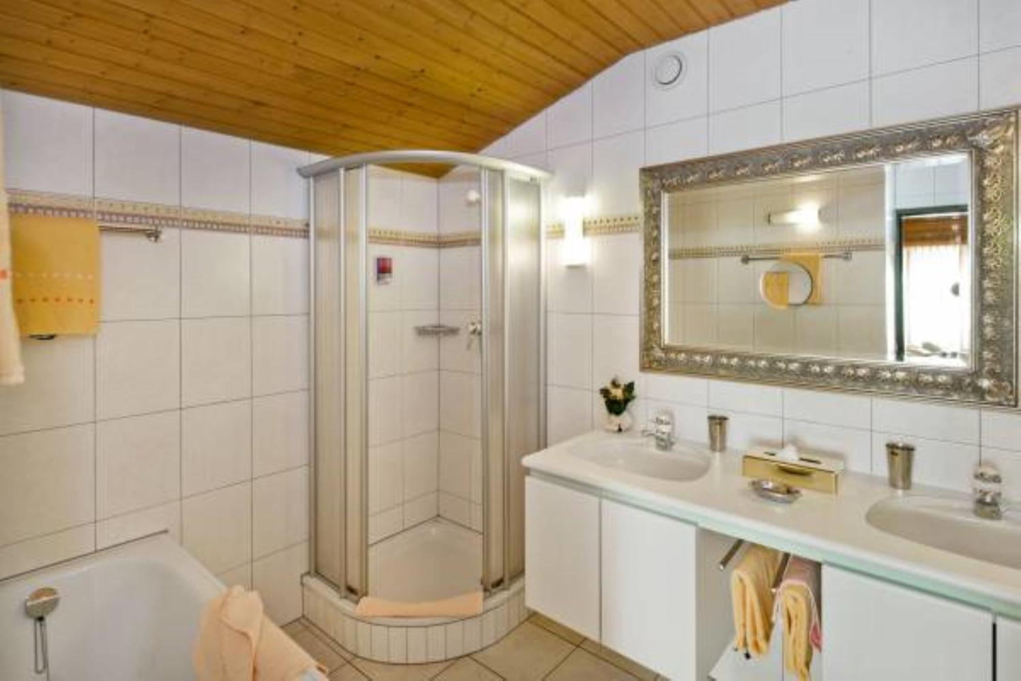 Hotel Restaurant Buerchnerhof 3*